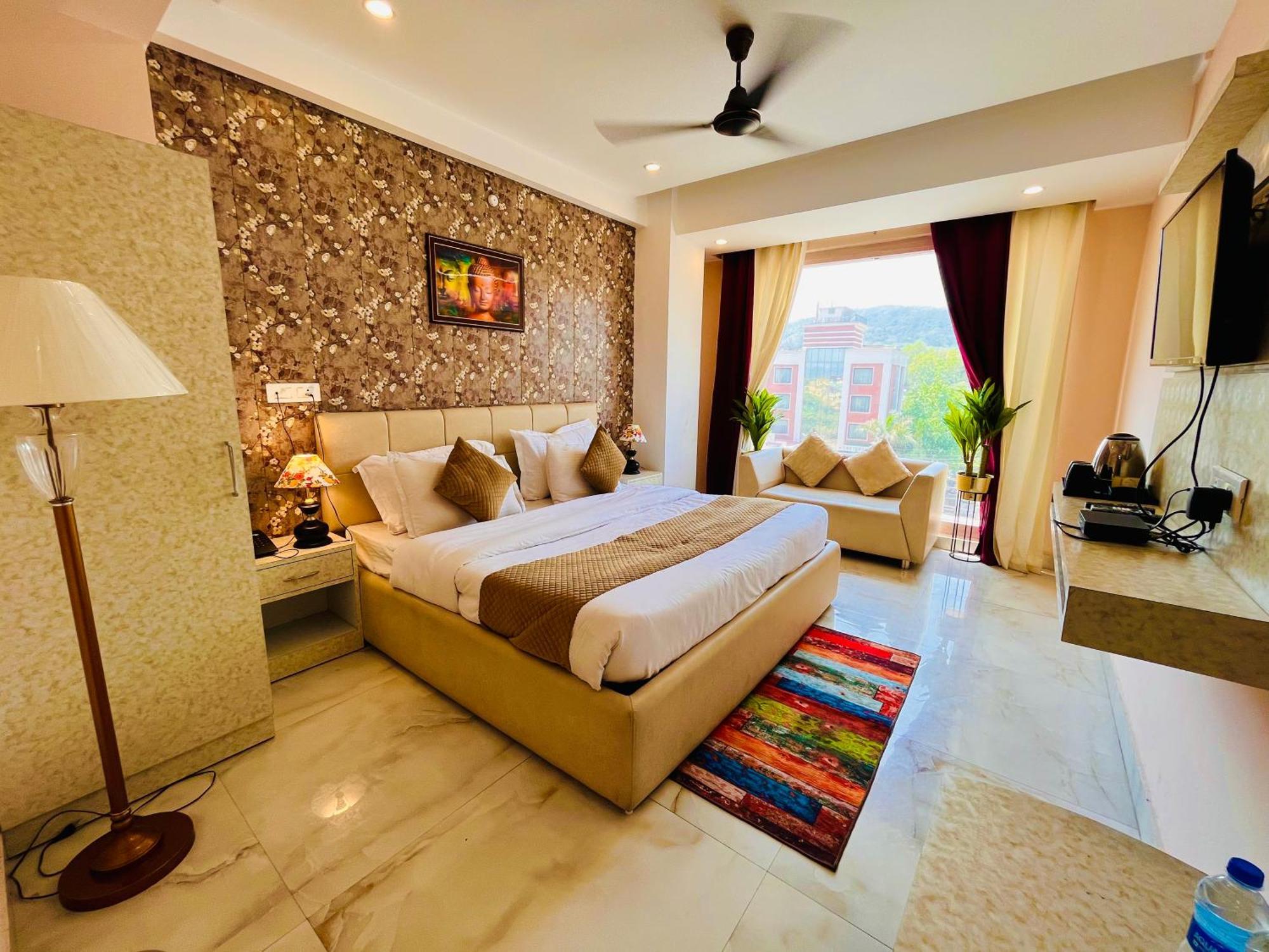 Hotel Golden Temple View By La Casa, Amritsar #Top Rated #Most Awarded #Swimming Pool #Prime Location #Luxury Rooms #Parking #Rooftop Cafe Exteriér fotografie